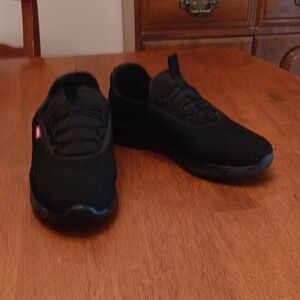 Levi's Men's Size 10 Black Sneakers